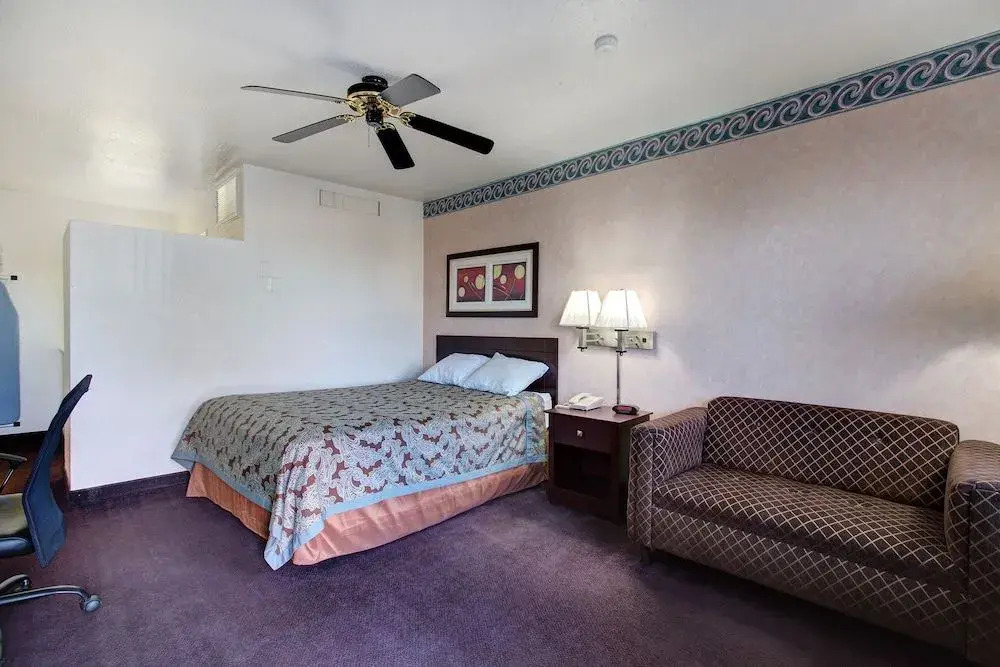 Carlsbad Inn , New Mexico