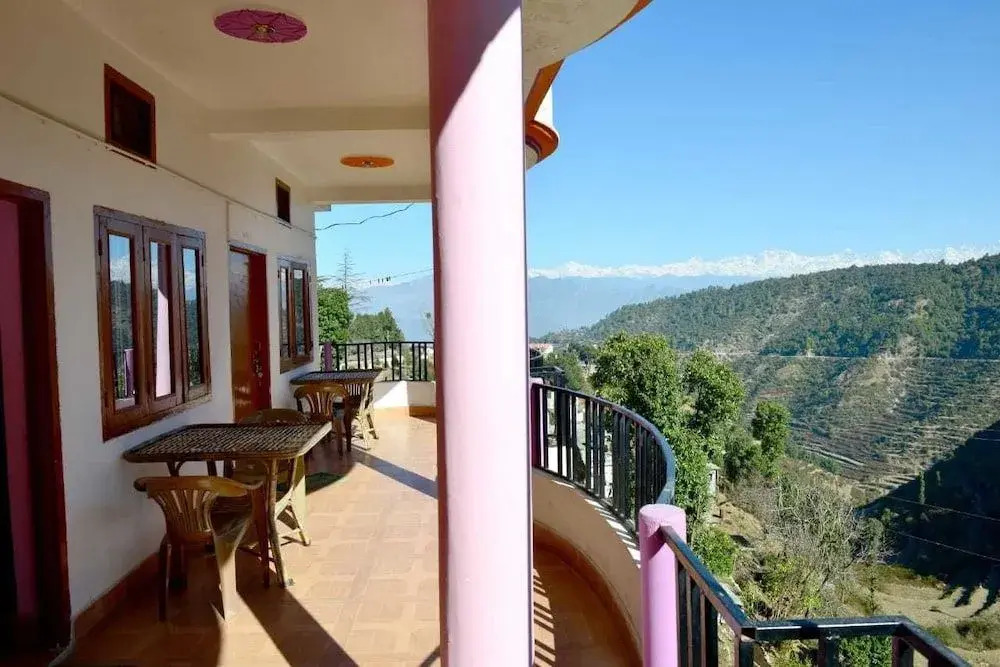 Hotel Taj Himalaya khirsu