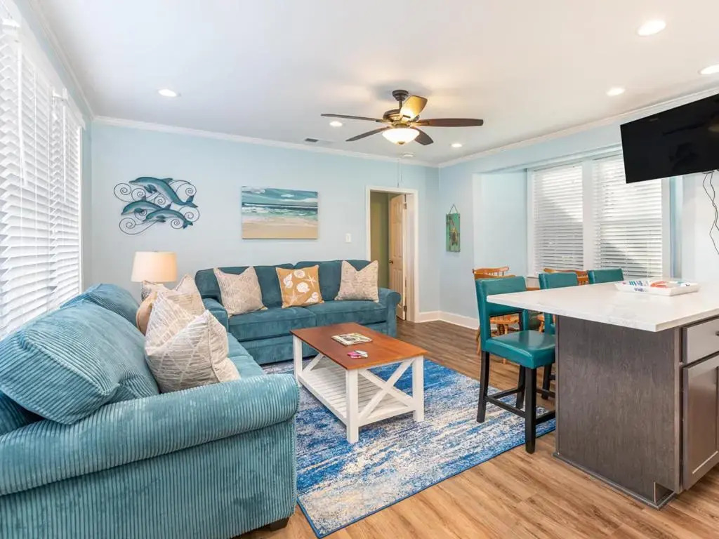 Walkin On Sunshine by Tybee Vacation Rentals