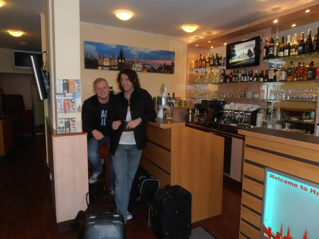 Altan Hotel