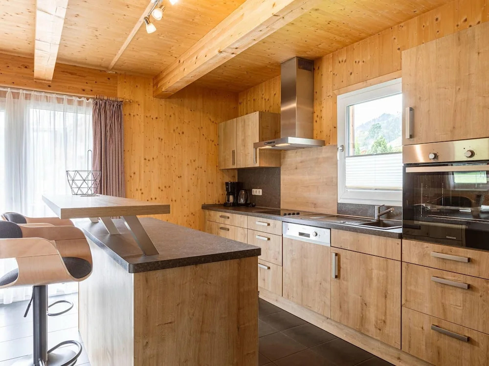 Luxurious Chalet in Murau with Outside Hot Tub