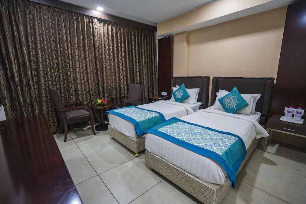 Pride Biznotel - The Maison Anand