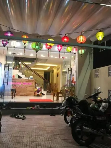 Bon Ami Hostel
