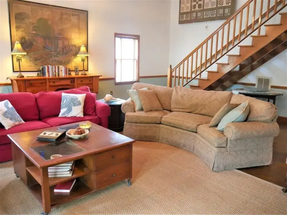 Gray House at Pawleys - 3 Br Home