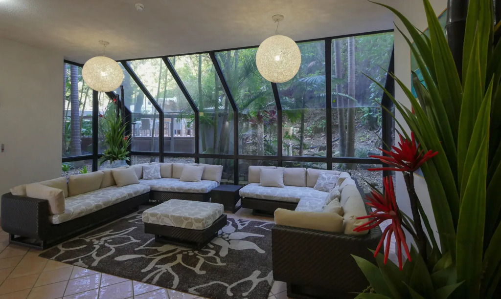 The Rocks Resort - Official