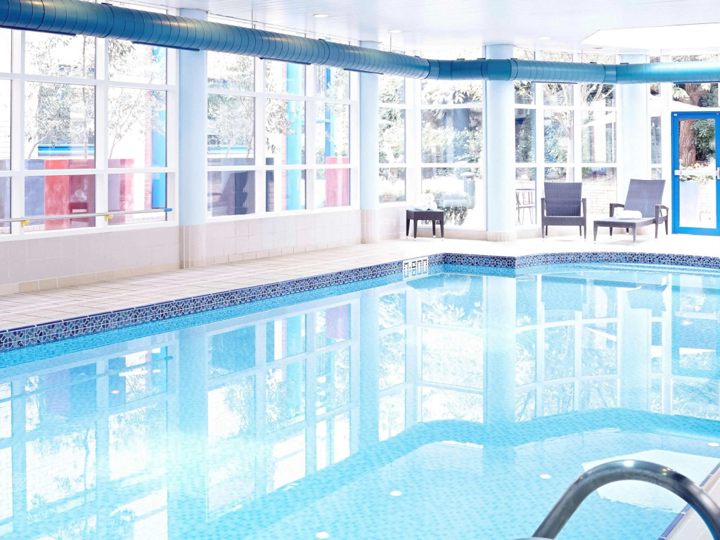 Novotel London Heathrow Airport M4 Jct. 4