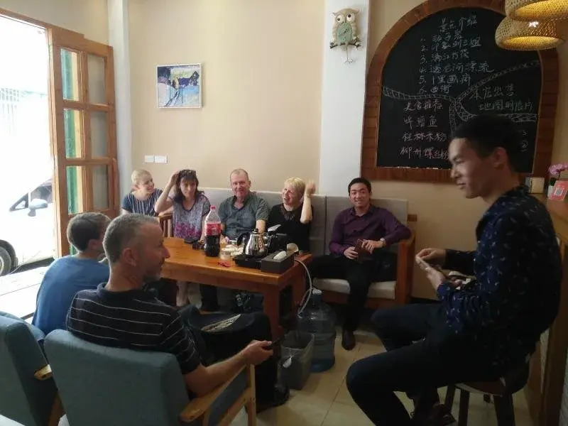 Lazy Peoples Inn