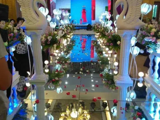 Chongqing Changshou Lakeyuan Huxiao Hotel