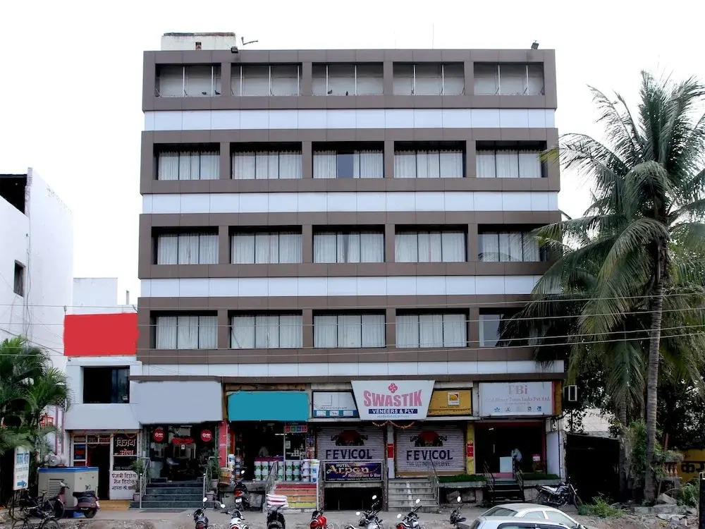 OYO 1959 Hotel Raj