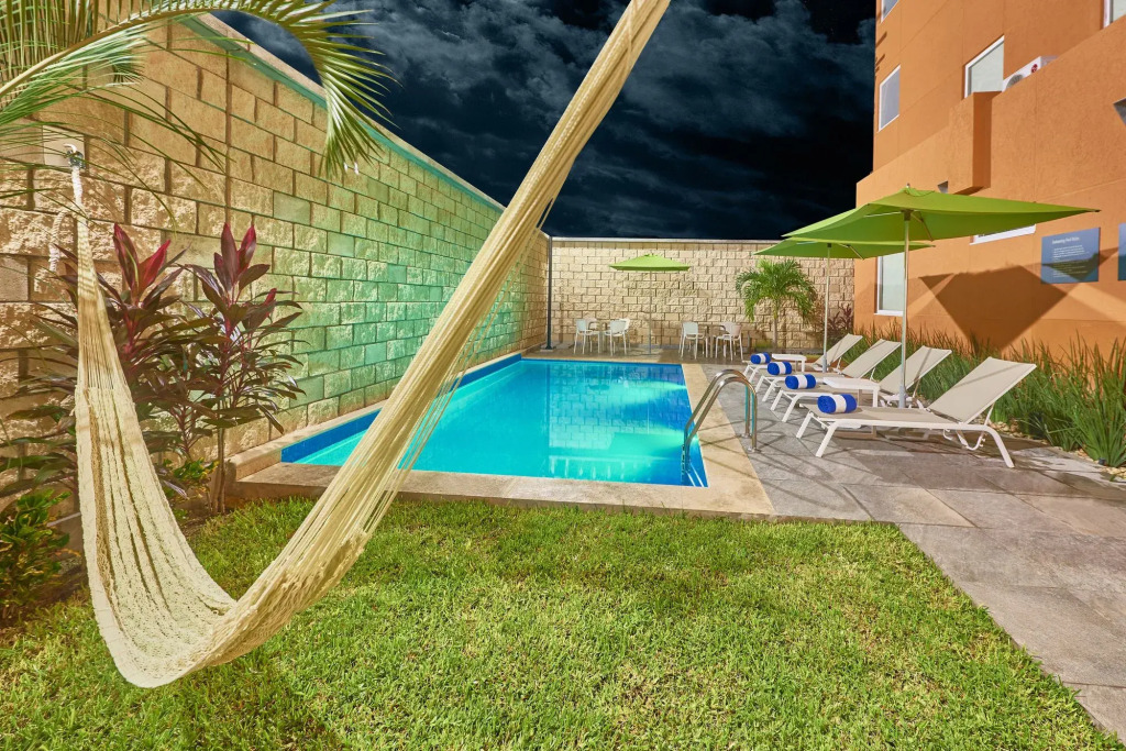 City Express Junior by Marriott Merida Altabrisa