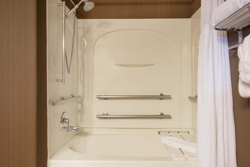 Holiday Inn Express & Suites Douglas by IHG