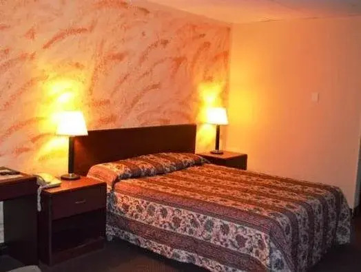 Red Carpet Inn Montrose