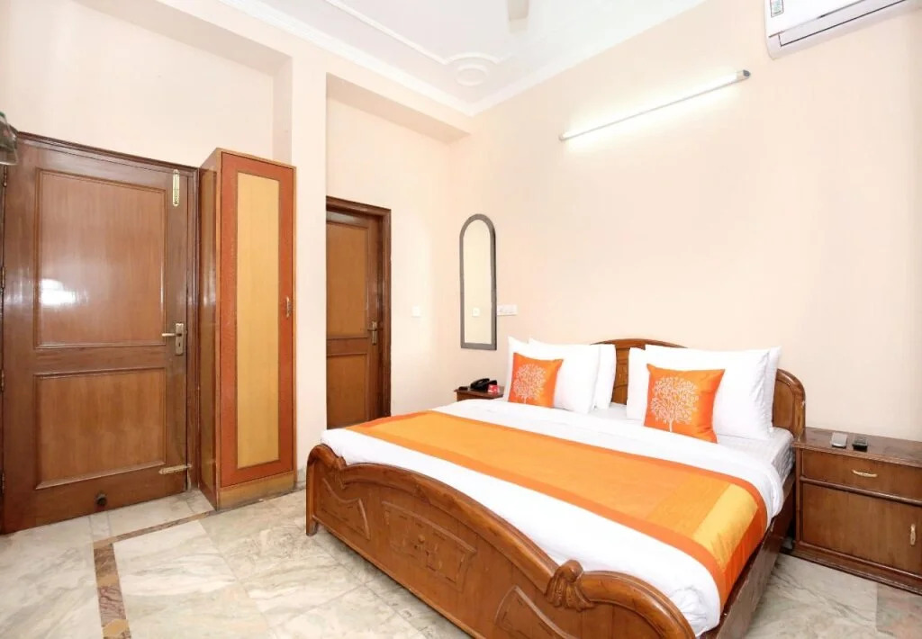 Hotel Kings Residency by OYO Rooms