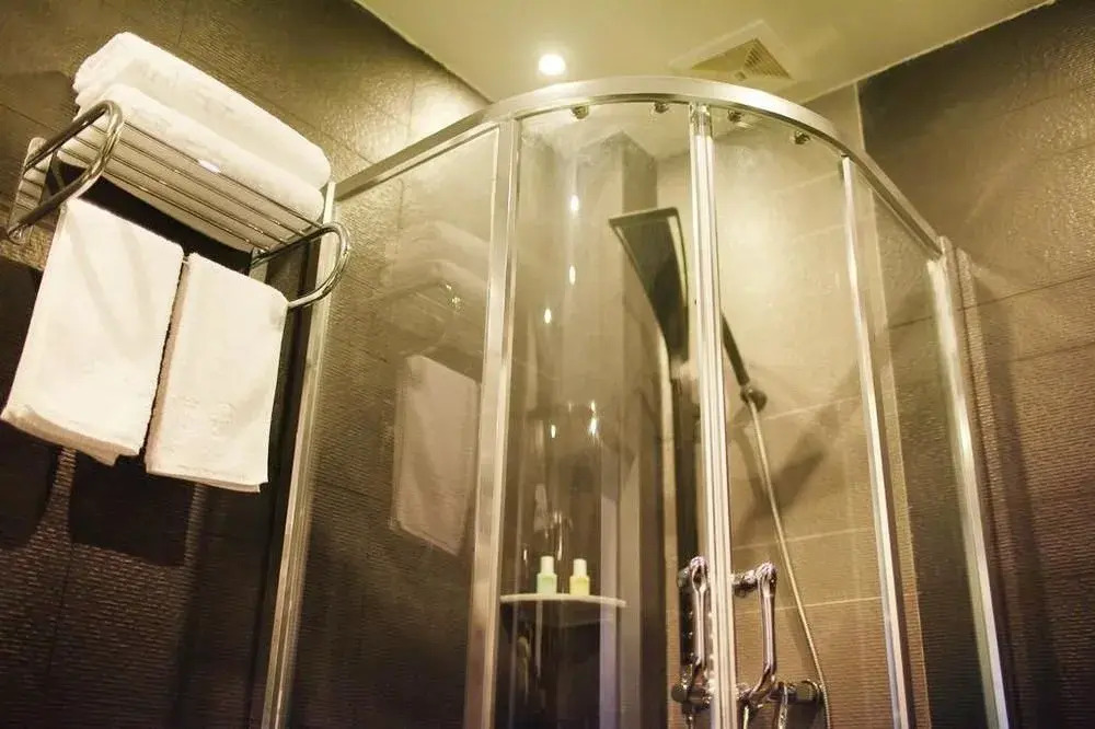Huanglong Impression Hotel