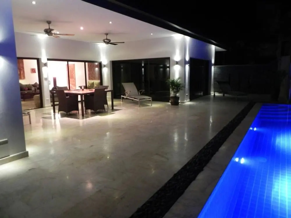 Secluded Villa with Private Pool and Breathtaking Sea Views