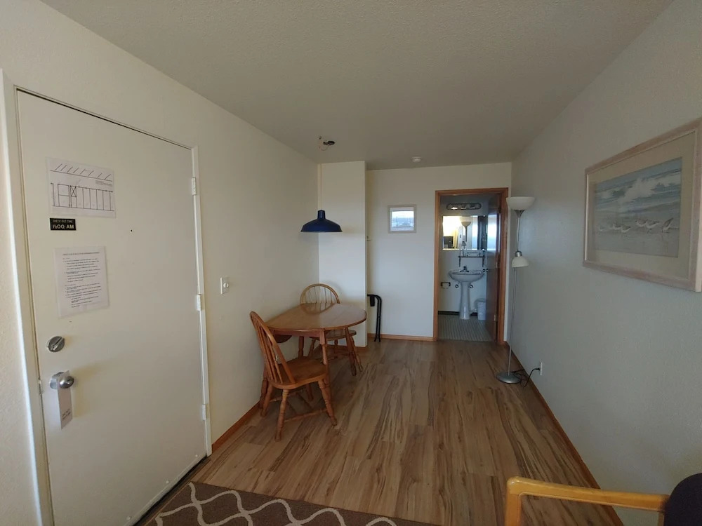 The Dublin House Motel
