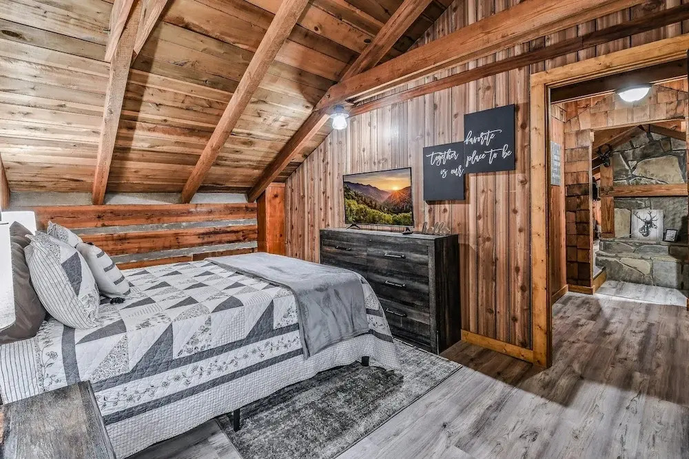 Hidden Acres Lodge 3 Bedroom Cabin