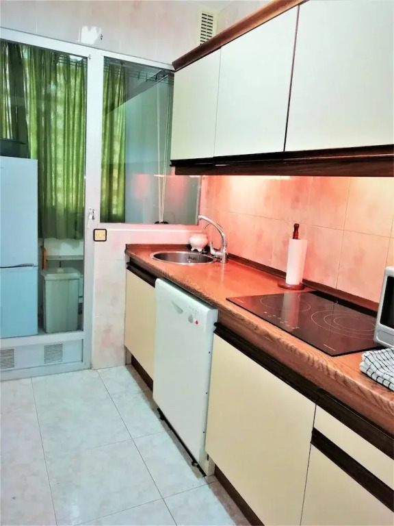 Apartment with One Bedroom in Benidorm, with Wonderful City View, Shared Pool, Enclosed Garden - 800 M From the Beach
