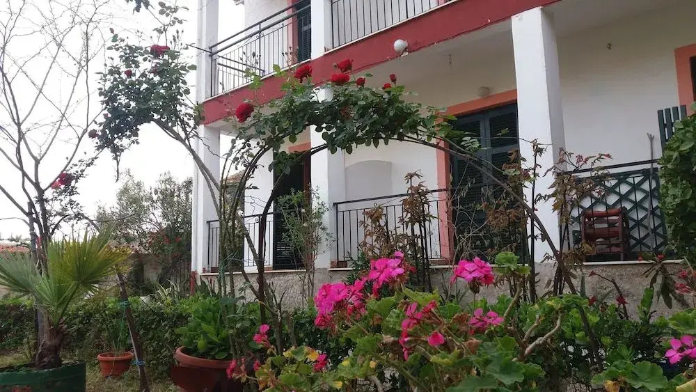 Marias Apartments