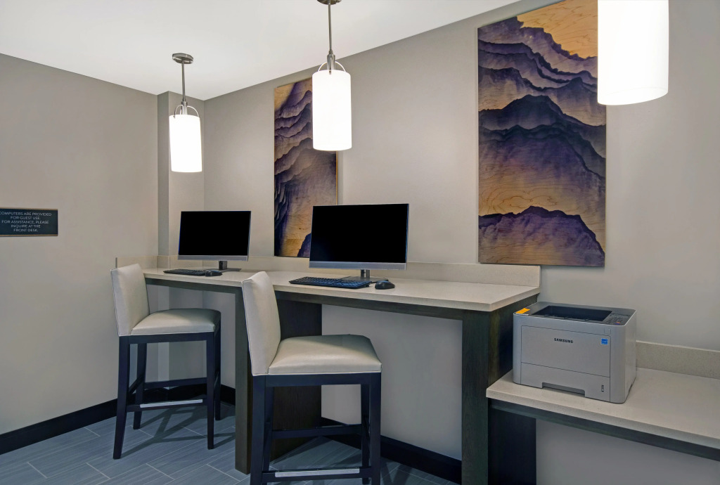 Staybridge Suites Sterling Heights - Detroit Area by IHG