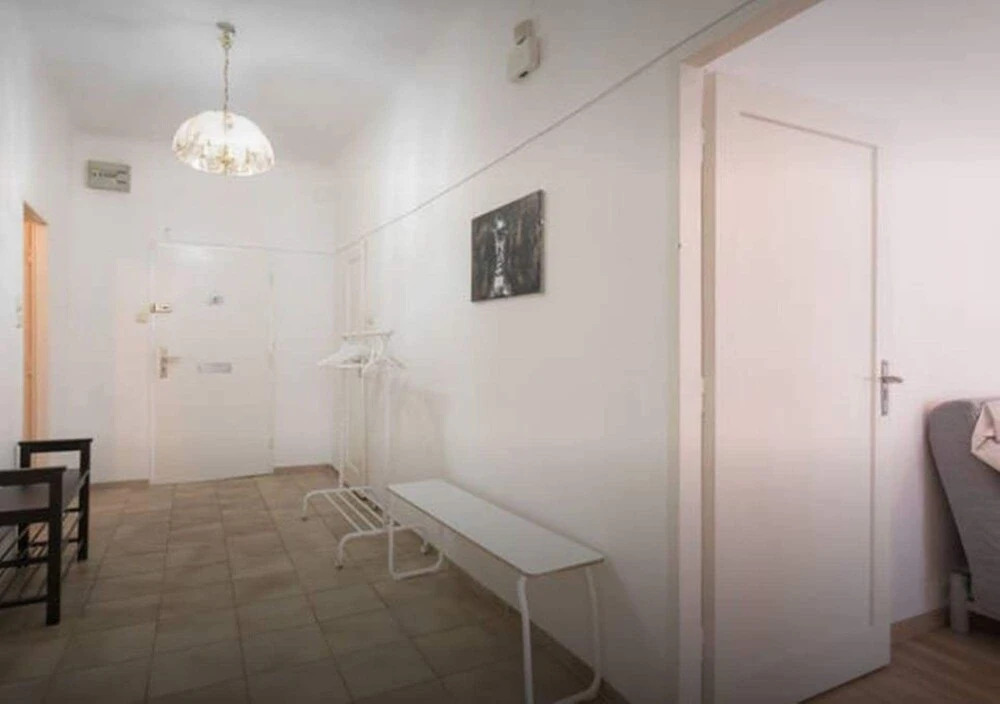 Pretty nice apartment near Hauptbahnhof