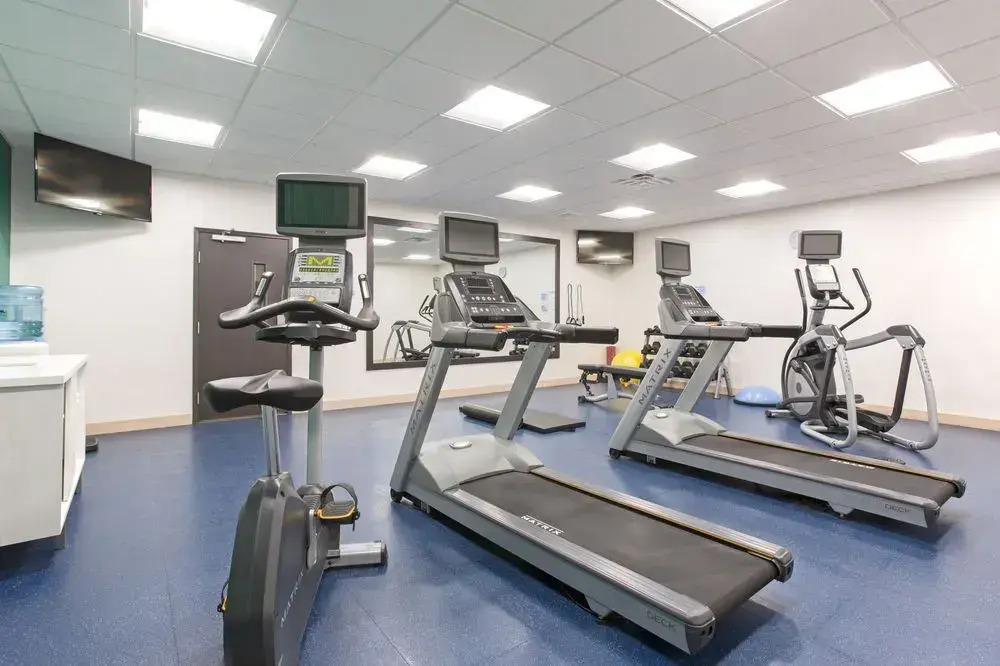 Holiday Inn Express & Suites Lincoln
