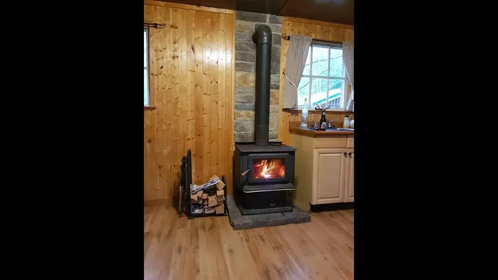 Remote Renfrew Riverside Retreat