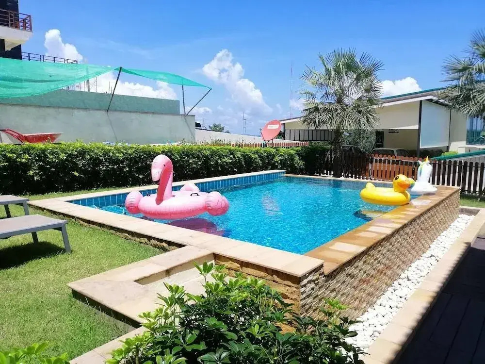 Elysian Koh Chang Bungalows and Pool Villa