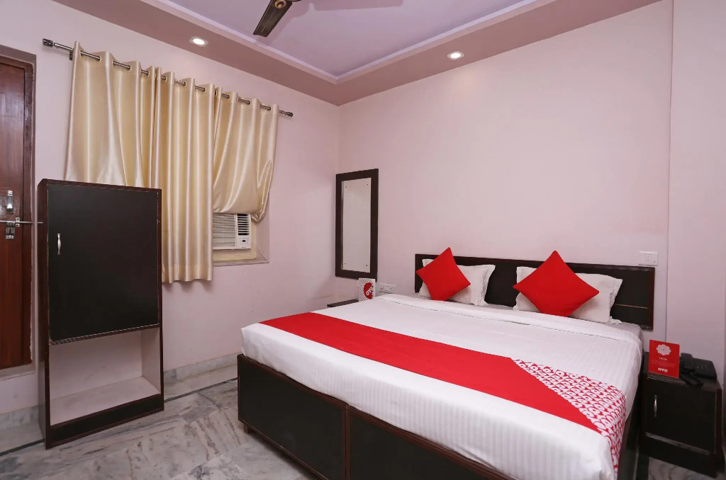 OYO 22661 Hotel The Drizzle