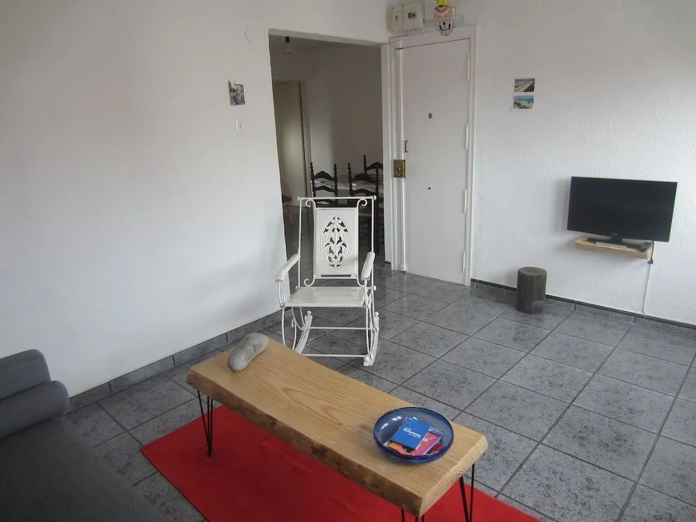 Apartment 400 Meters From the Beach
