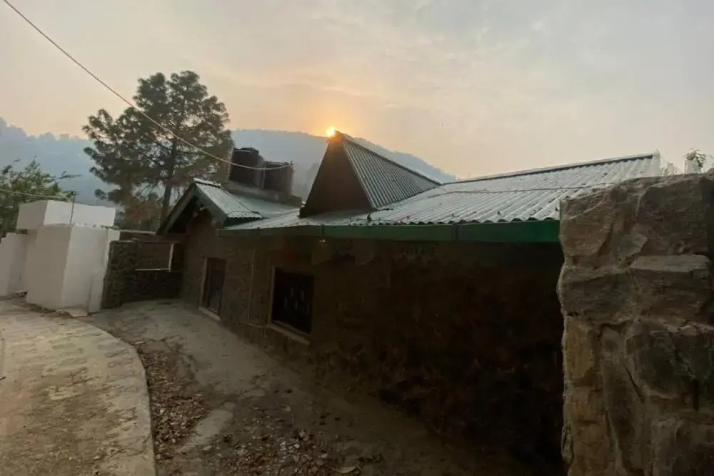 The Himalayan Living