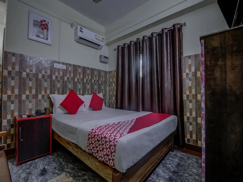 V Knot Residency Hotel