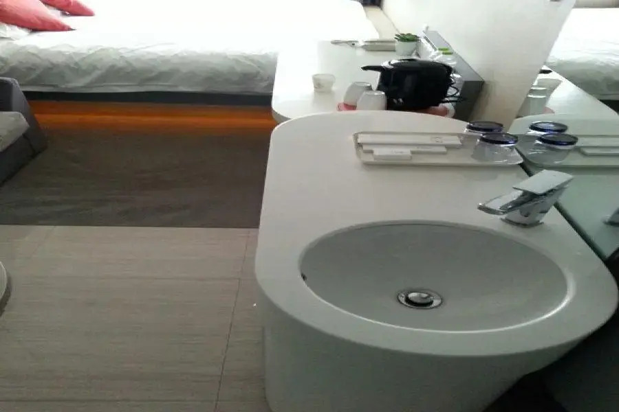 Zhotels