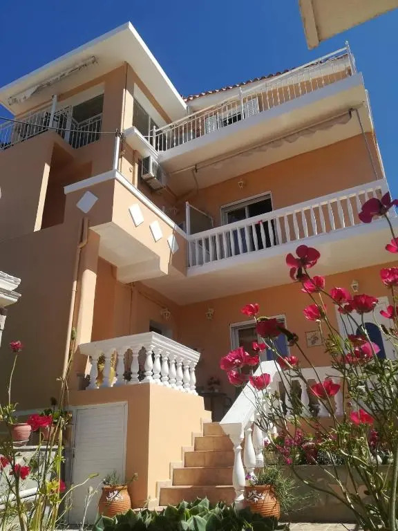 Kantouni maisonette view!