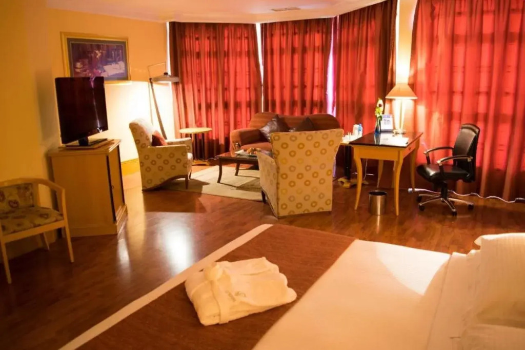 Le Royal Hotel