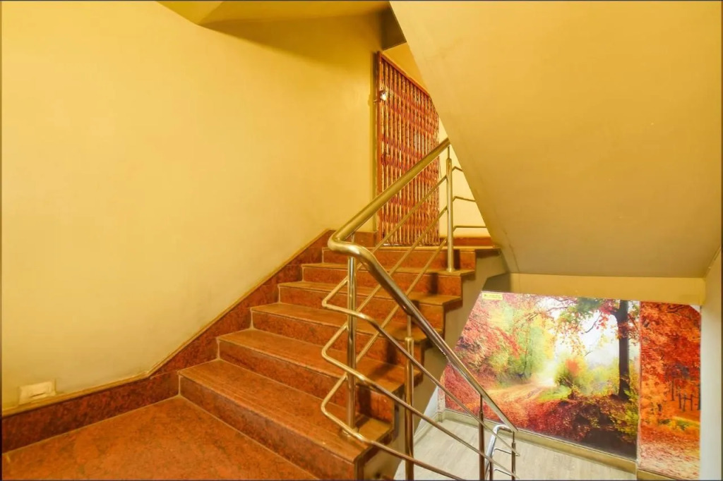 Townhouse Suncitel Near Kolkata Airport