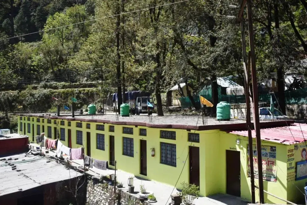 Ganga Darshan Guest House