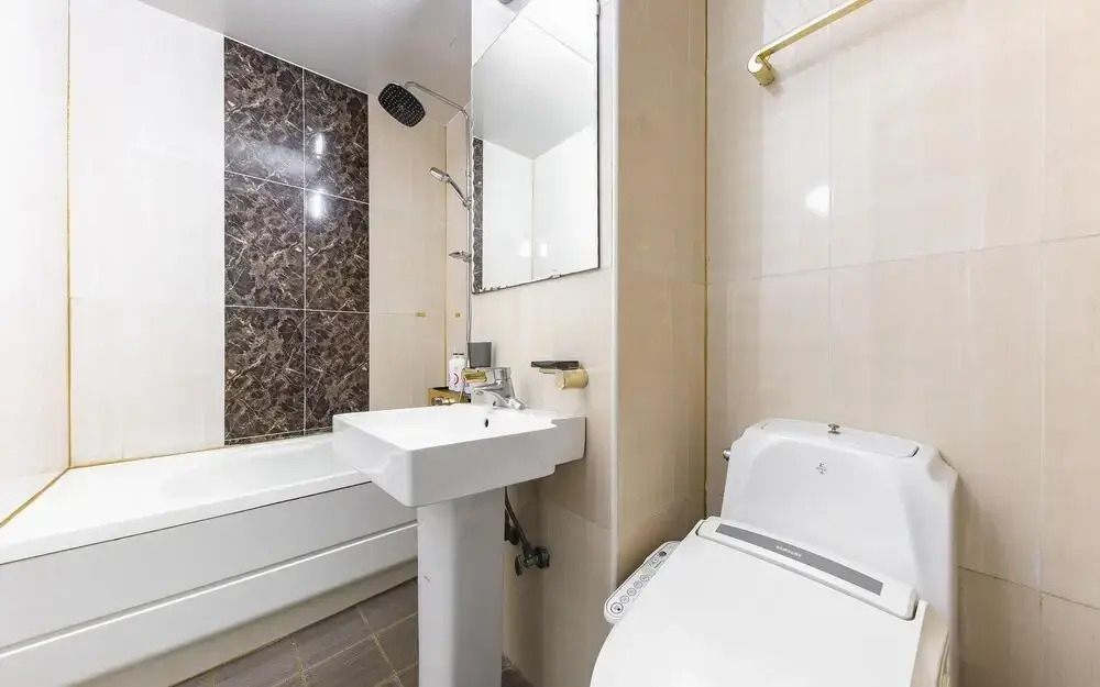 Gunsan the Bridge Hotel