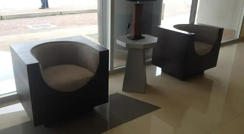 City Luxury Suites 604