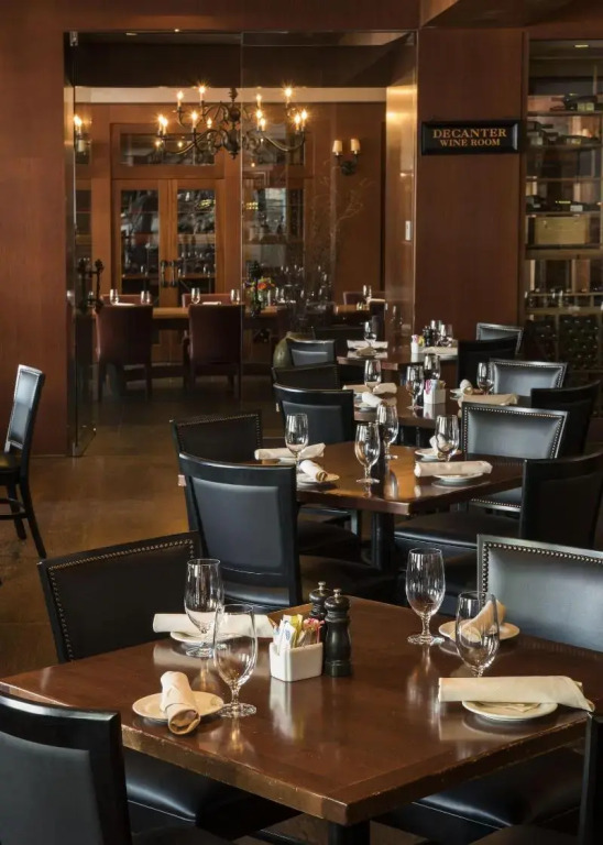 The Tidewater Inn