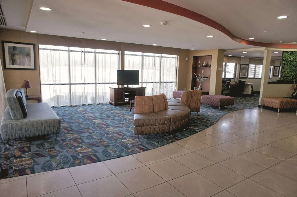 La Quinta by Wyndham Edmond