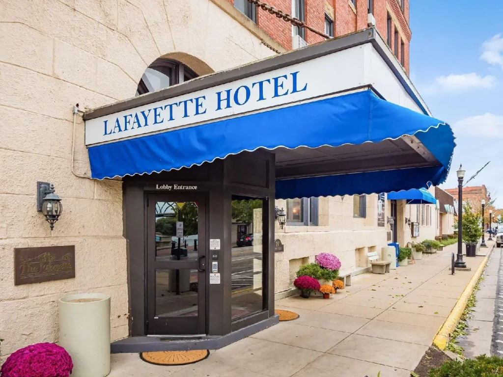 The Lafayette A grand Riverboat Era Hotel
