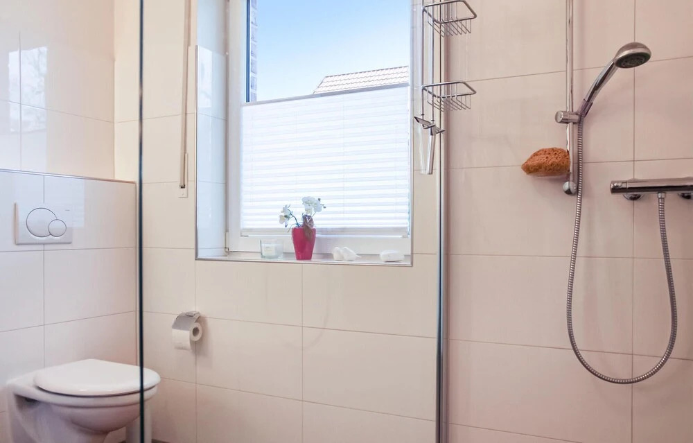 Amazing Apartment in Bad Zwischenahn With 2 Bedrooms and Wifi