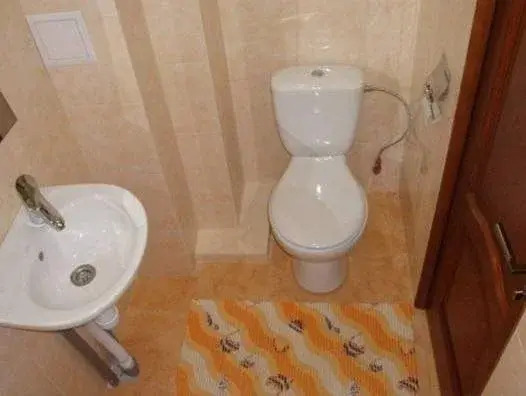 Art Avenue ApartHotel