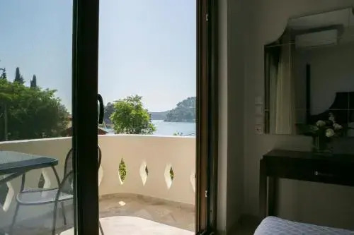 Linas Apartments