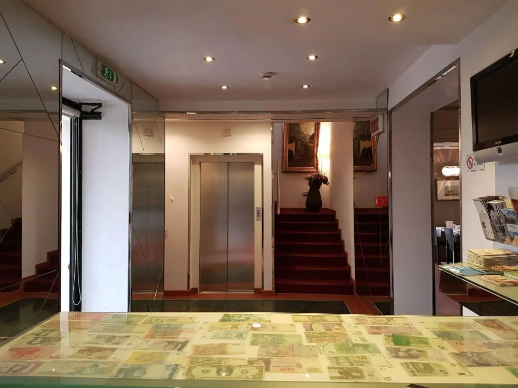 Small Hotel Royal