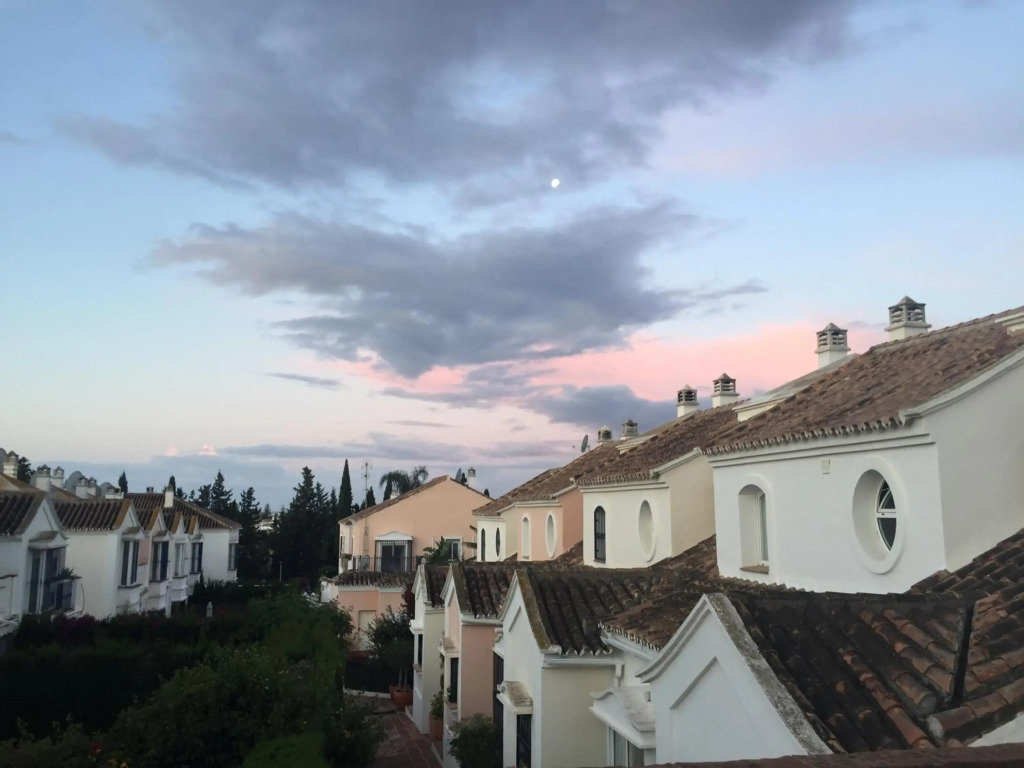 Charming 1 bedroom suite next to Puerto Banus