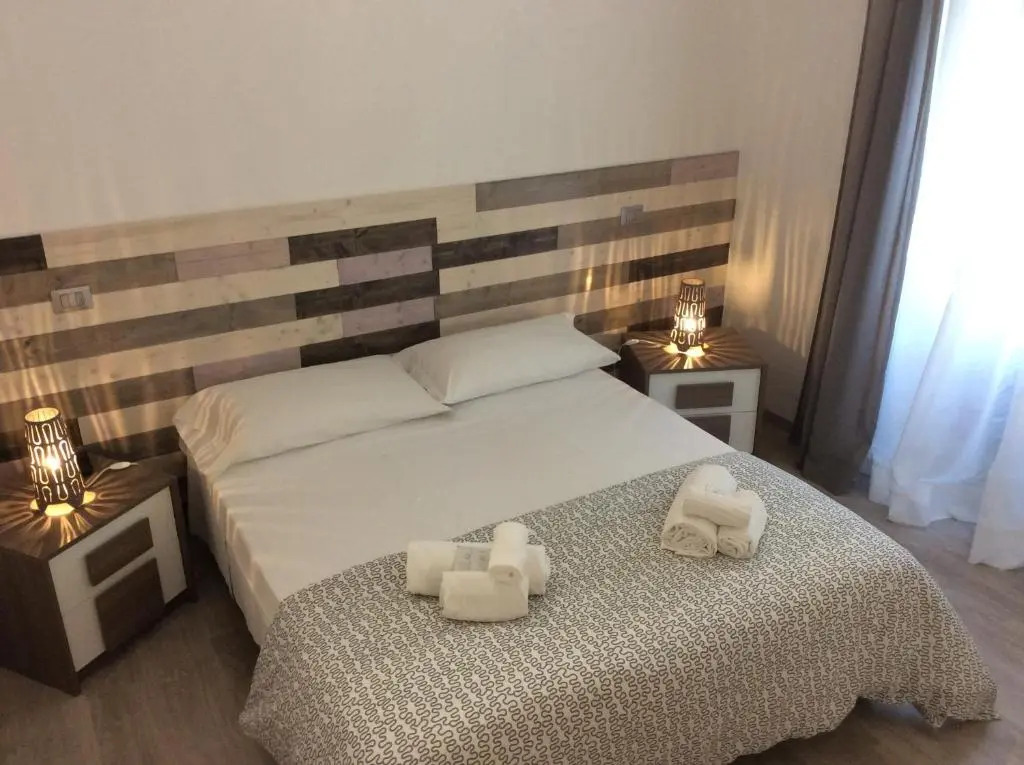 WhatsHouse Roma