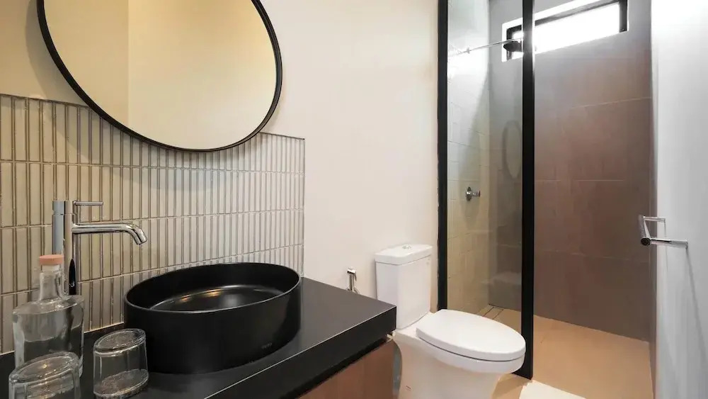 Five Palms Villa 4 by Villa Finder