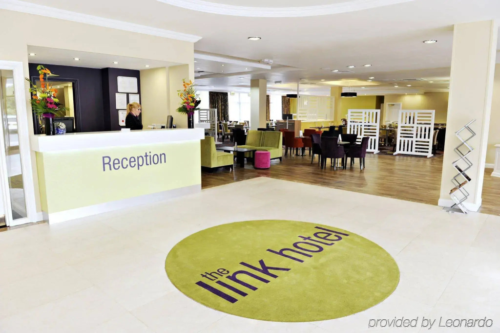 Link Hotel